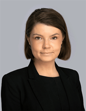 Ashleigh Herbert - Paralegal at Expatriate Law